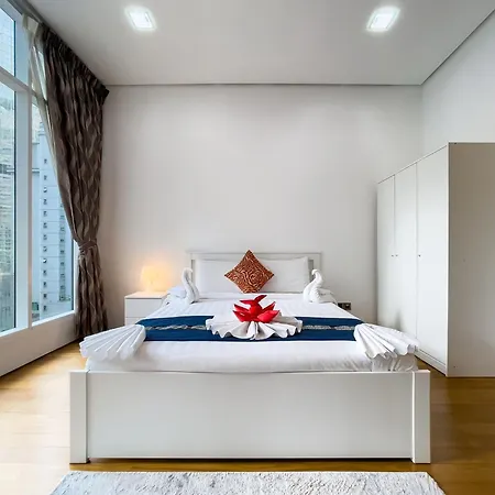 Soho Suites Klcc By Rest Kuala Lumpur Exterior photo