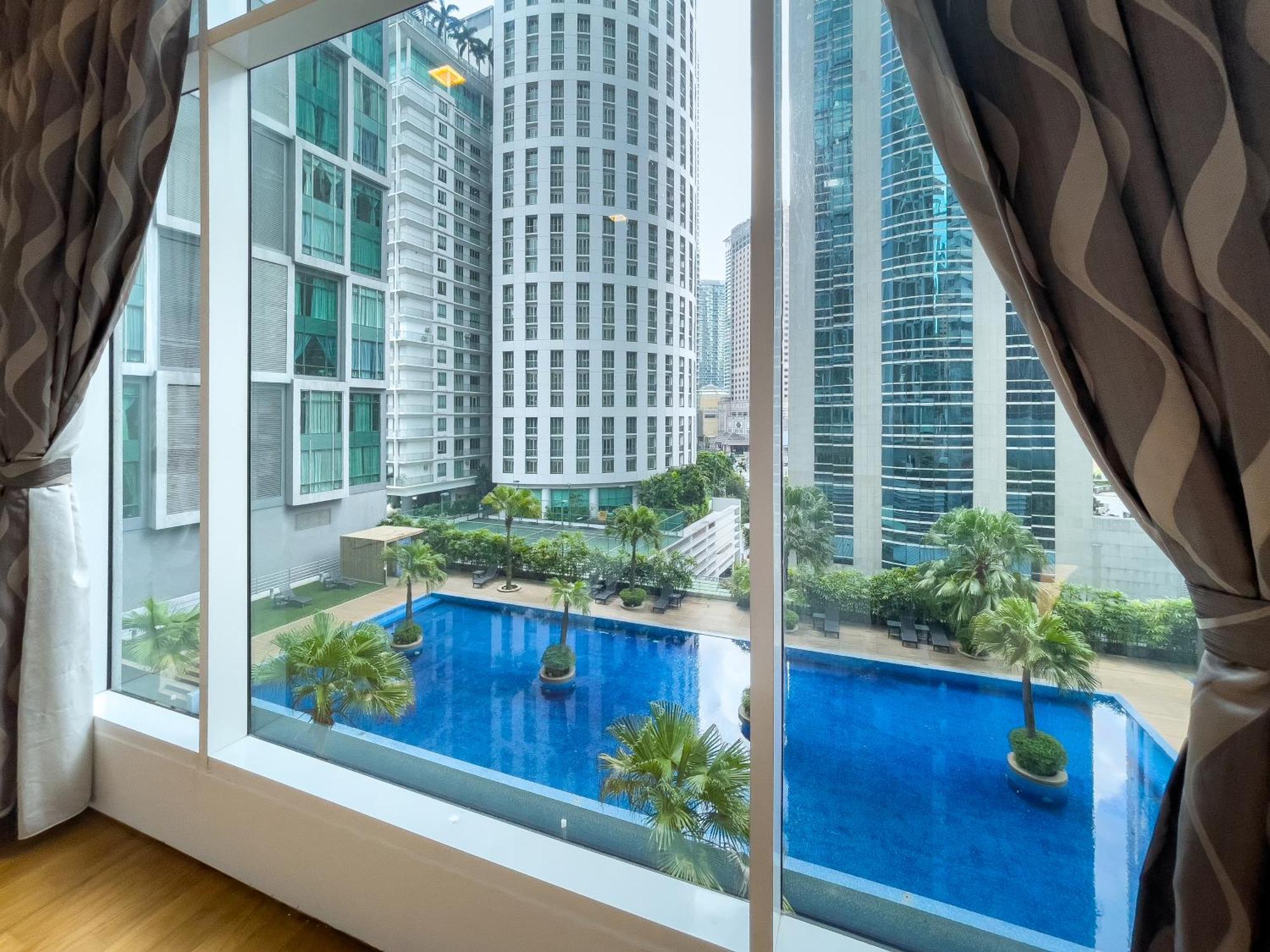 Soho Klcc By Rest Kuala Lumpur